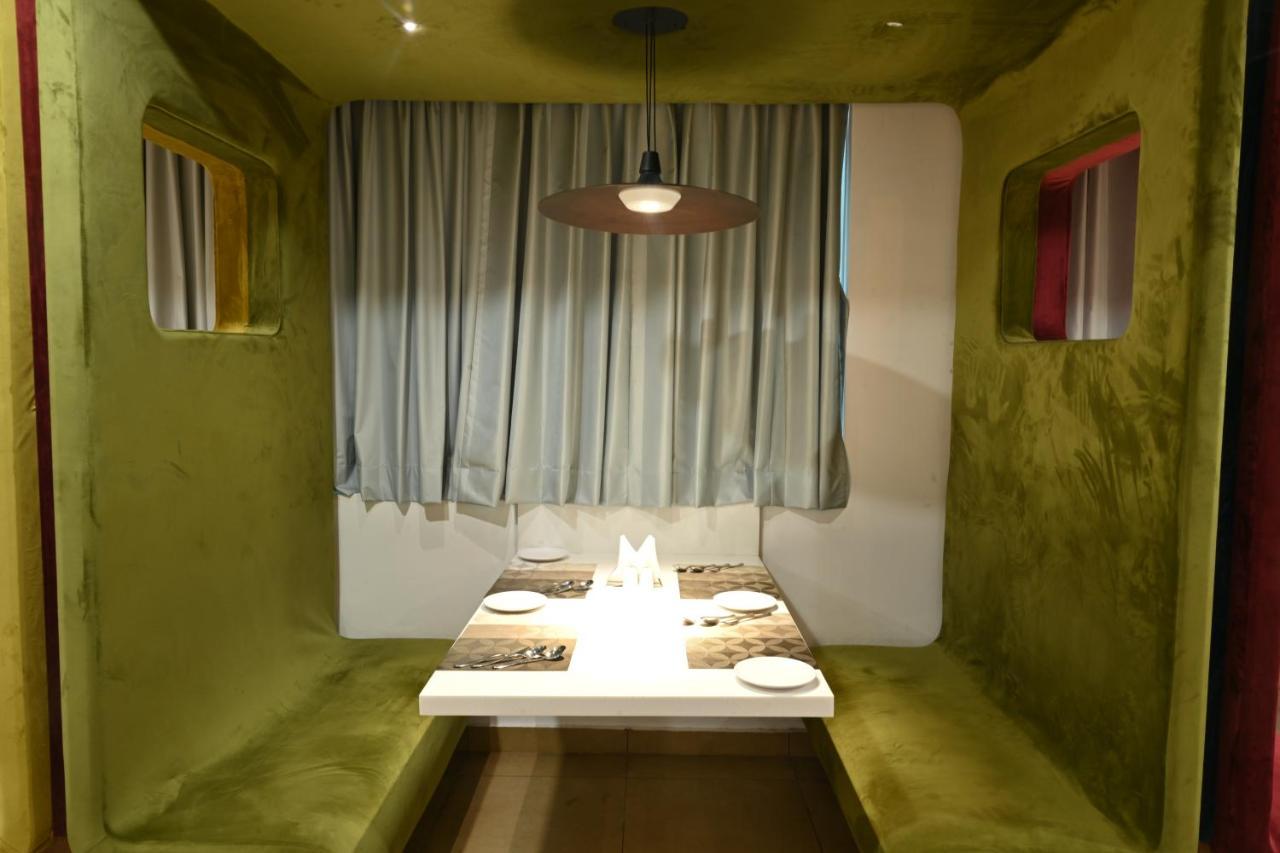 Hotel N Square Eluru Luaran gambar