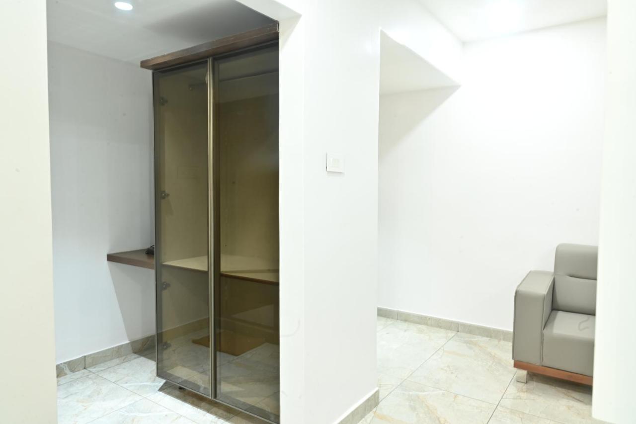 Hotel N Square Eluru Luaran gambar